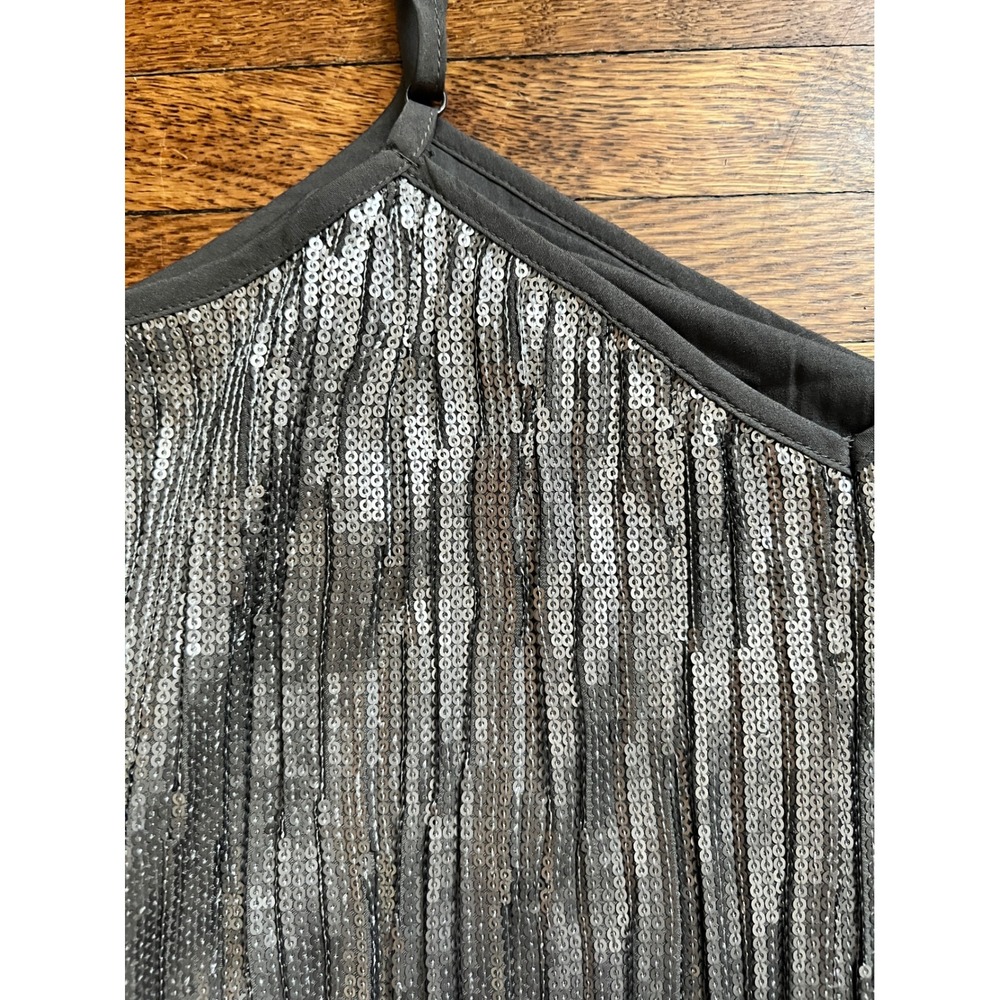 Anthropologie Silver Sequin Ruffle Hem Camisole Top V-Neck Adjustable Strap Sz 6 - Picture 8 of 8